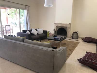 فیلا 6 غرف نوم للايجار في القطامية، القاهرة - 1. jpeg