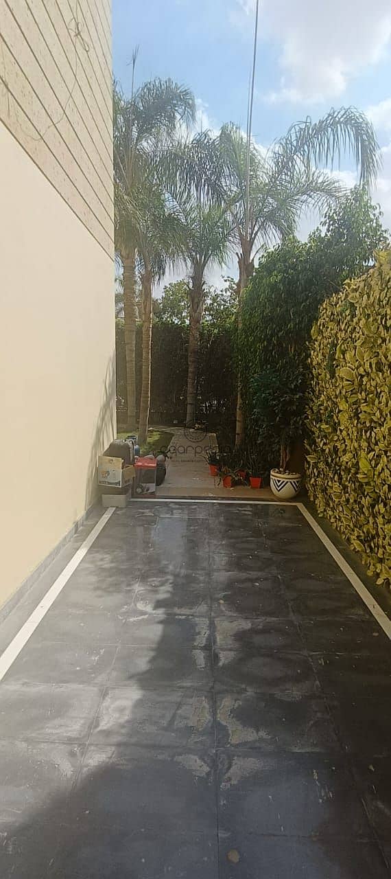 2 WhatsApp Image 2025-09-24 at 4.12. 29 PM. jpeg