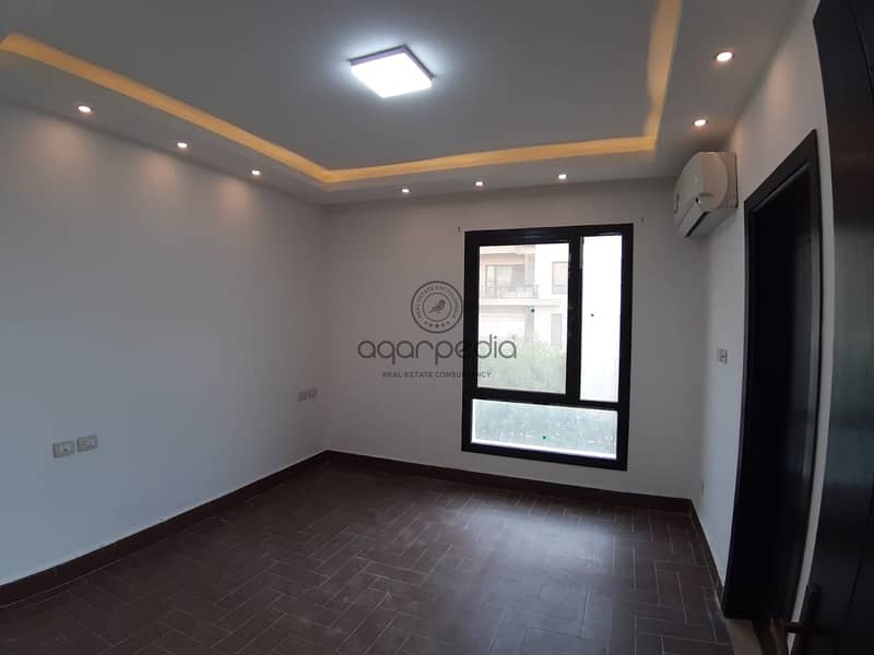 13 WhatsApp Image 2025-09-24 at 4.19. 31 PM (2). jpeg