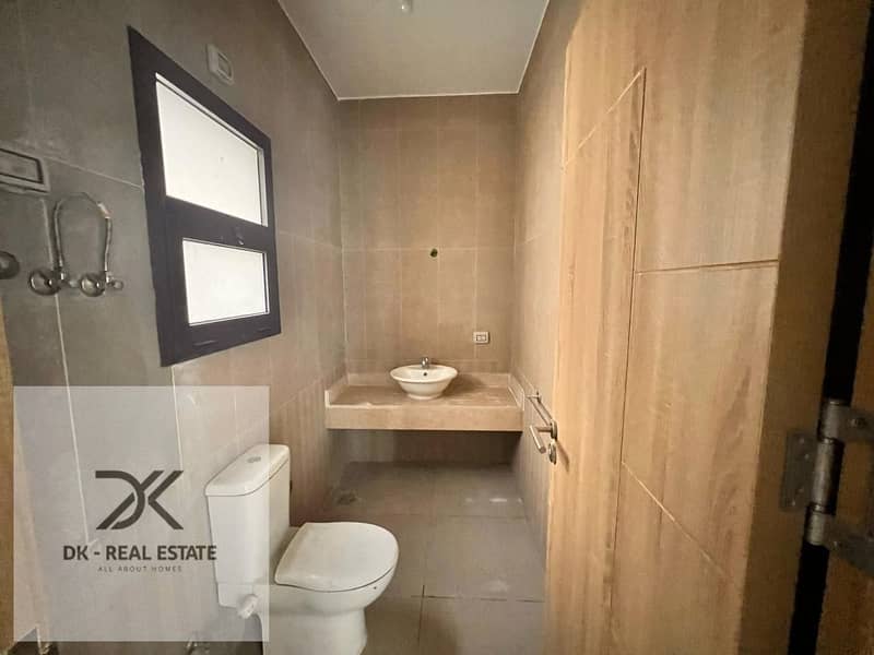 20 WhatsApp Image 2025-11-15 at 2.38. 31 PM (1). jpeg