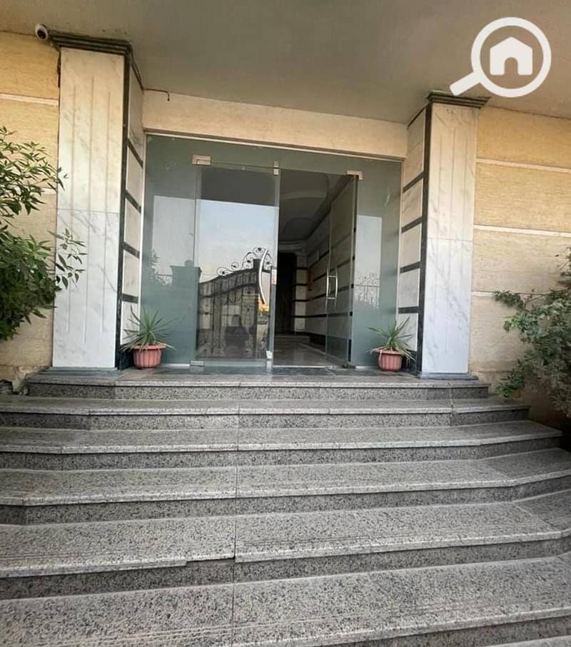 3 7054b375-6f3f-414c-b062-177da16fbf35. jpeg