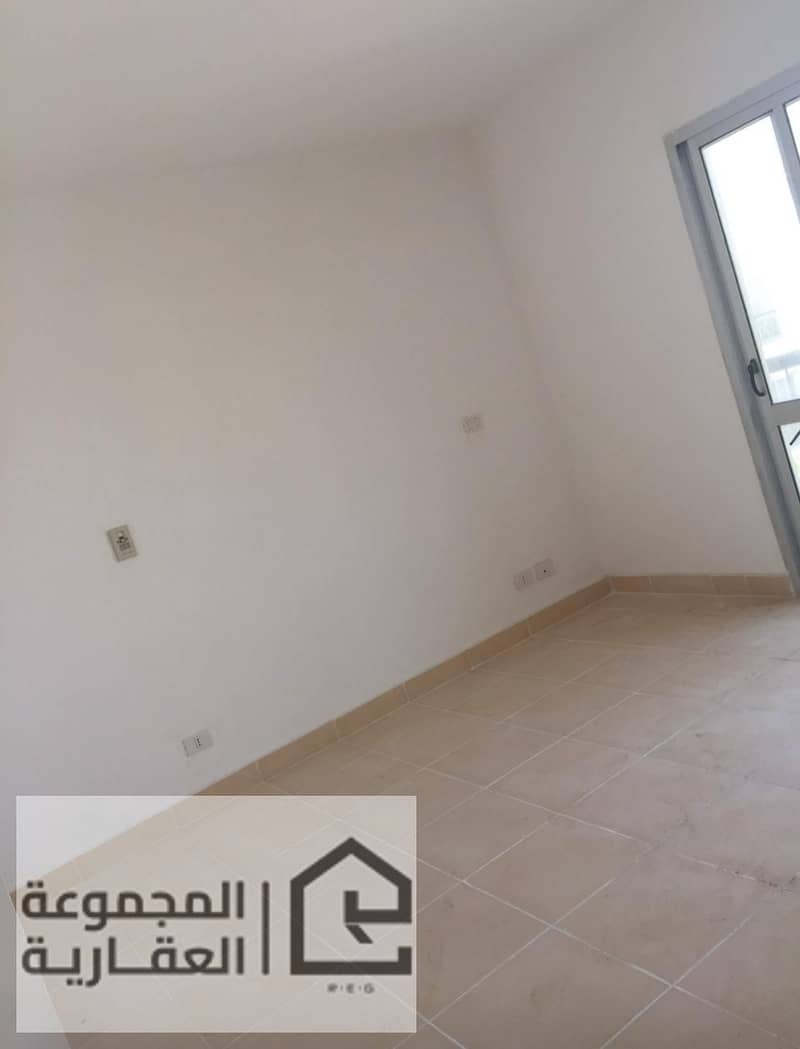 10 0216fbc2-4af5-4c0c-a381-aaf4afadfb42. jpg