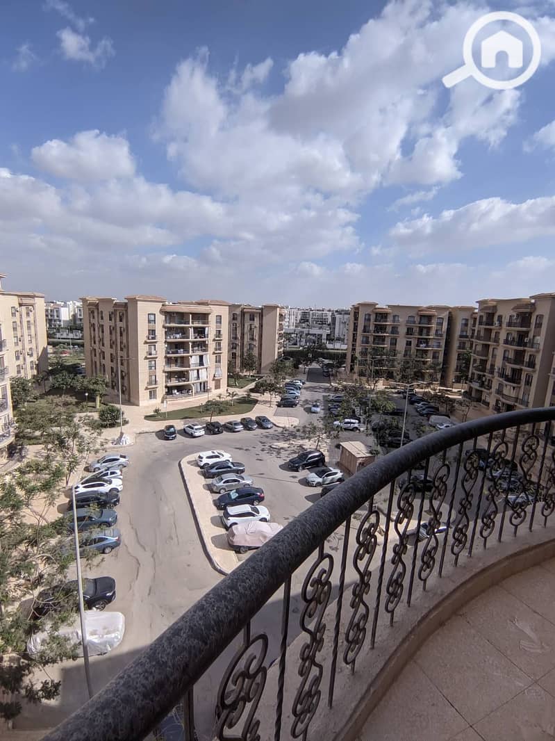 8 583086894_870604125959161_5877000406471816632_n. jpg