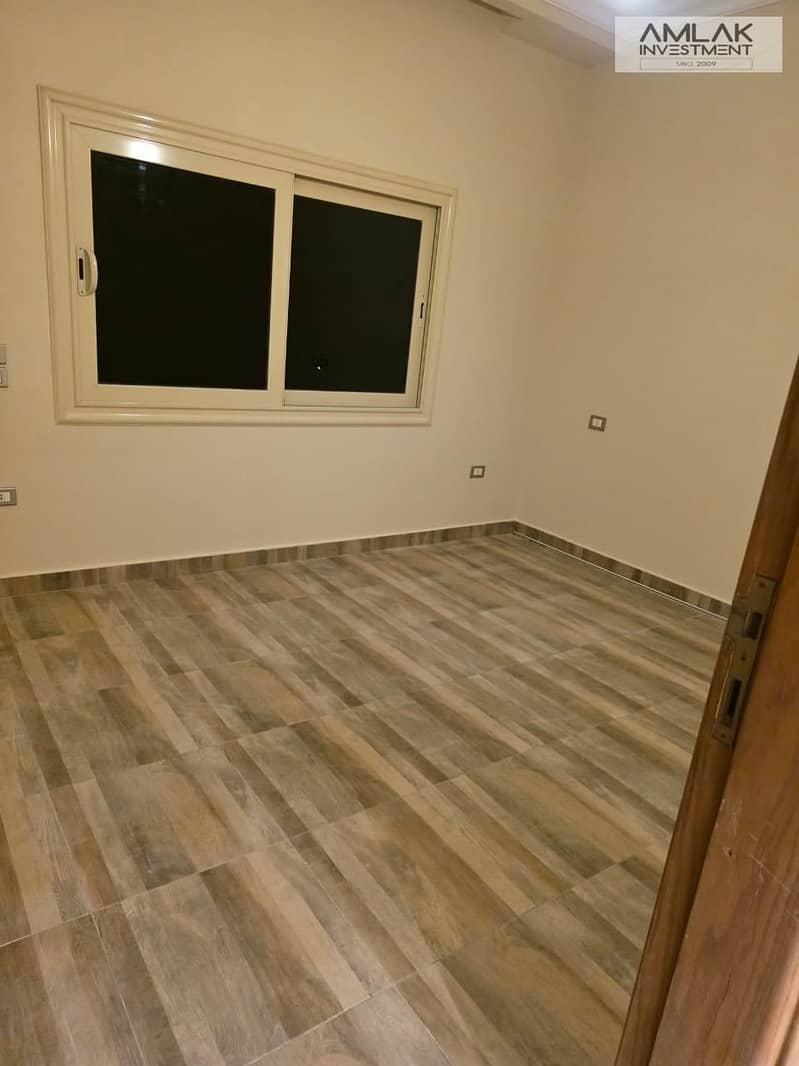 7 2e161469-42f7-4f04-8e3c-35345bfe9cd4. jpeg