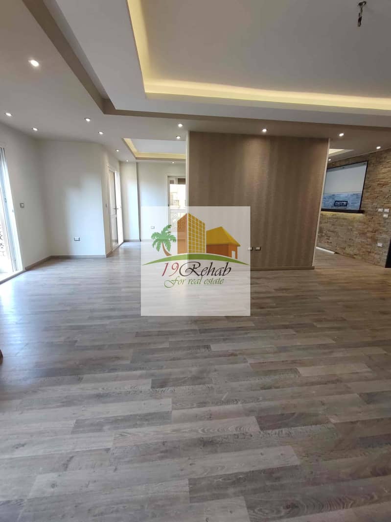 2 12380b66-7cc7-40a5-9552-cf30c967b6e9. jpg