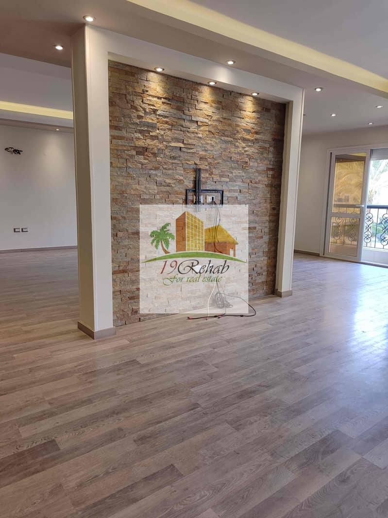 25 76bbc89d-ecbe-4ec7-9b6f-2e6db2298d3c. jpg