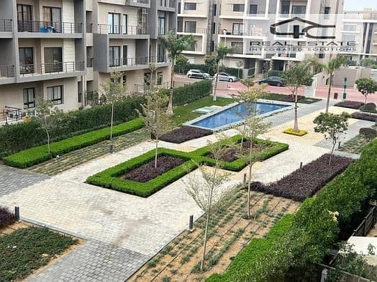 3 fifth square 2. jpg