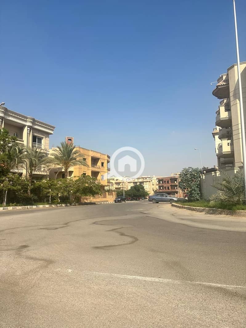 7 b90c1fe6-48c8-4974-9727-a005ad2aef51. jpeg