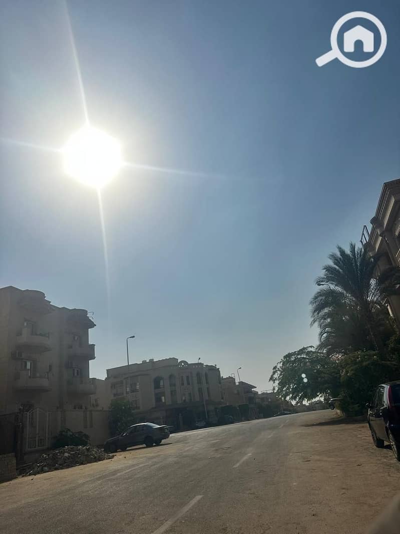 9 f24da959-cd25-46d8-af57-ba7a85a7601f. jpeg