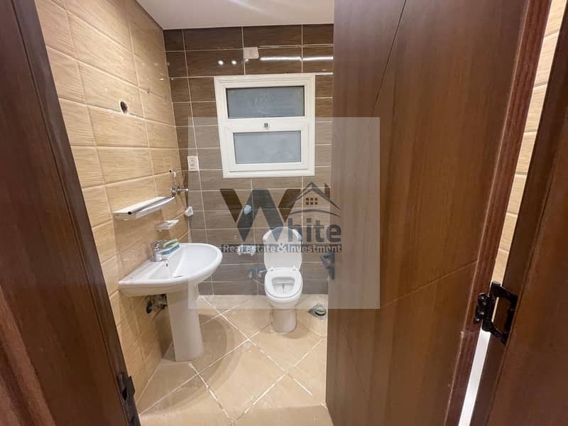 11 WhatsApp Image 2025-11-15 at 1.25. 34 PM. jpeg