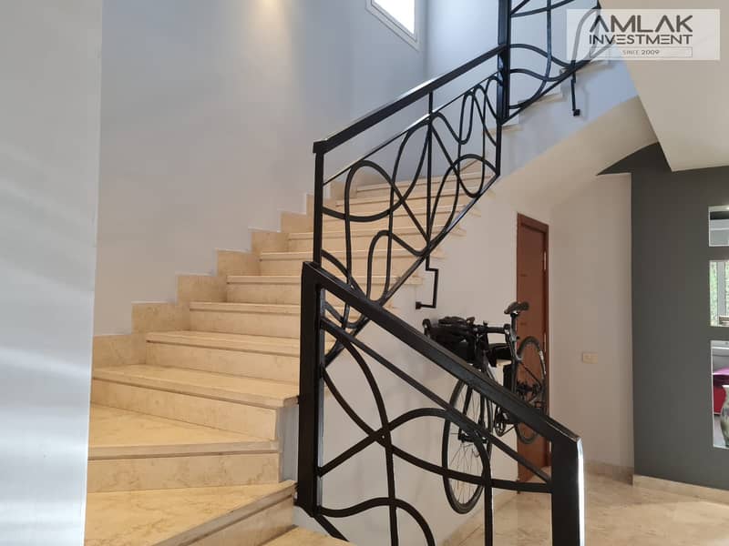 2 2c06ca85-e991-4f90-93ca-0c6ee1d7cbd4. jpeg