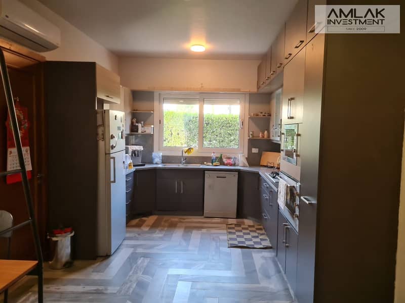 8 c981fac4-320c-4b49-a3f2-2fbc7a429347. jpeg