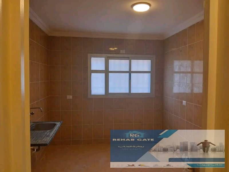 10 21a4f98e-97cd-4ae4-b441-f2176d5c63fa. jpg