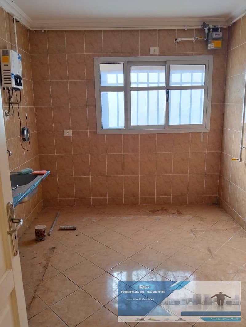 23 a64c53c8-88c9-4ec9-b1ff-cacb12db8e72. jpg