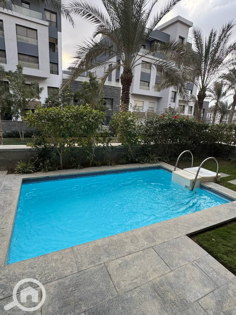 3 38dc1bbf-a9e8-4958-8157-ea9db122c94f. jpg