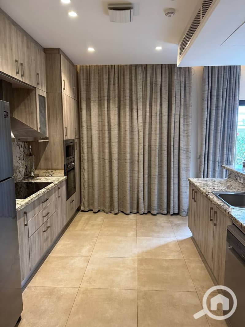 4 photo_2025-02-21_17-26-34. jpg