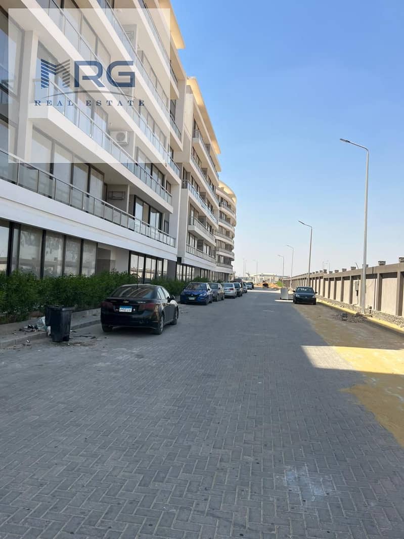 10 WhatsApp Image 2024-09-24 at 2.03. 01 PM. jpeg