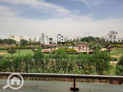 فیلا 5 غرف نوم للبيع في مدينة الشروق، القاهرة - b1edd26f-b7bb-4828-b791-97c5547b9747. jpg فیلا 5 غرف نوم للبيع في مدينة الشروق، القاهرة - b1edd26f-b7bb-4828-b791-97c5547b9747. jpg