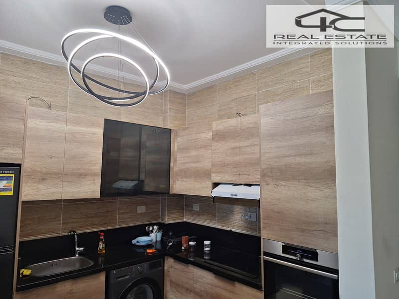 7 WhatsApp Image 2025-11-13 at 2.00. 08 AM. jpeg