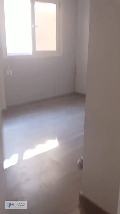 12 WhatsApp Image 2025-11-15 at 3.47. 09 PM (3). jpeg