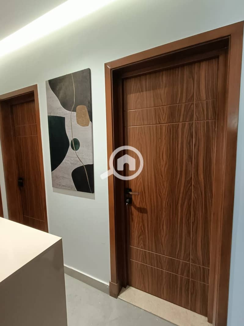 8 c96469ee-059f-4d34-a0fb-2a6f223acce1. jpeg