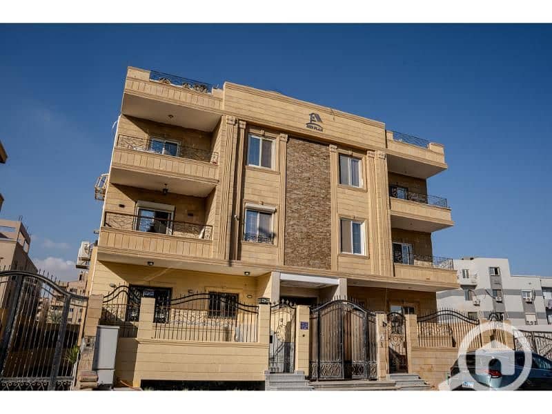 5 450932098_880835350731220_7234508550751527678_n. jpg