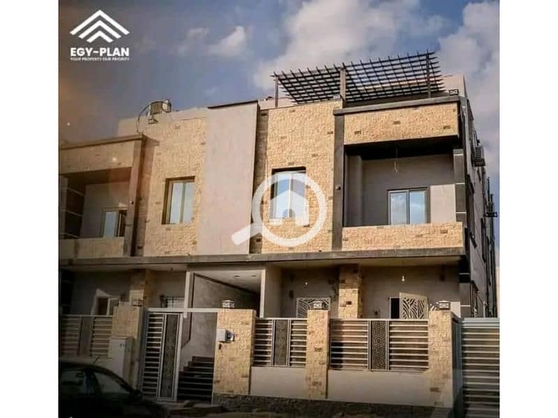 6 445170851_418713541138152_5030099712657393108_n. jpg