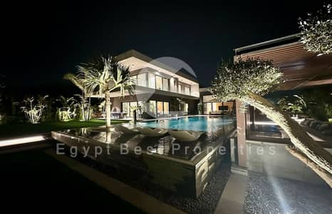 5 Bedroom Villa for Sale in Sheikh Zayed, Giza - ee21c610-c55c-497f-8a15-f216513f2508. jpeg
