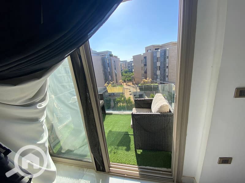 7 99c17a90-1a18-494b-8e9e-4b66408631b2. jpg