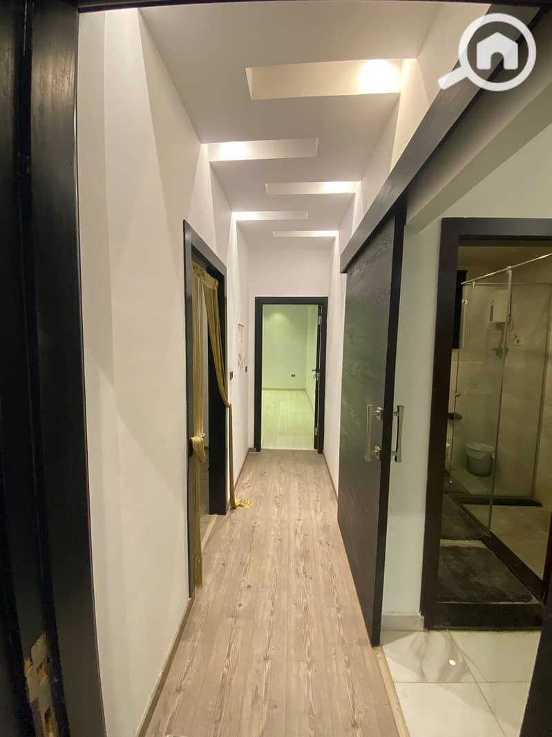 14 d17bee57-e231-467c-a85b-f023e9af86b9. jpg