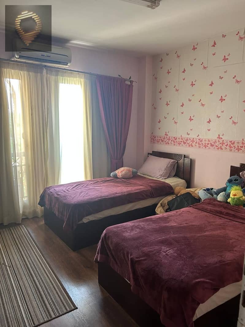 4 WhatsApp Image 2025-11-15 at 14.03. 44_359a7b8c. jpg