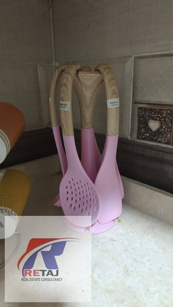 8 21409d58-d125-4cda-a308-7662767cbf94. jpg