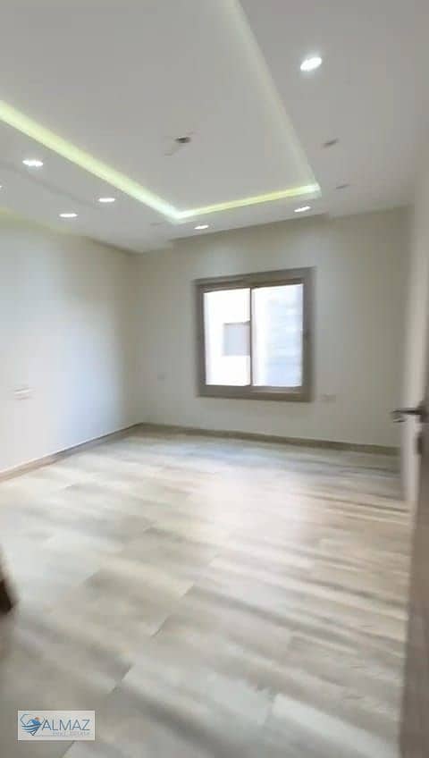 7 WhatsApp Image 2025-11-15 at 4.28. 45 PM (1). jpeg