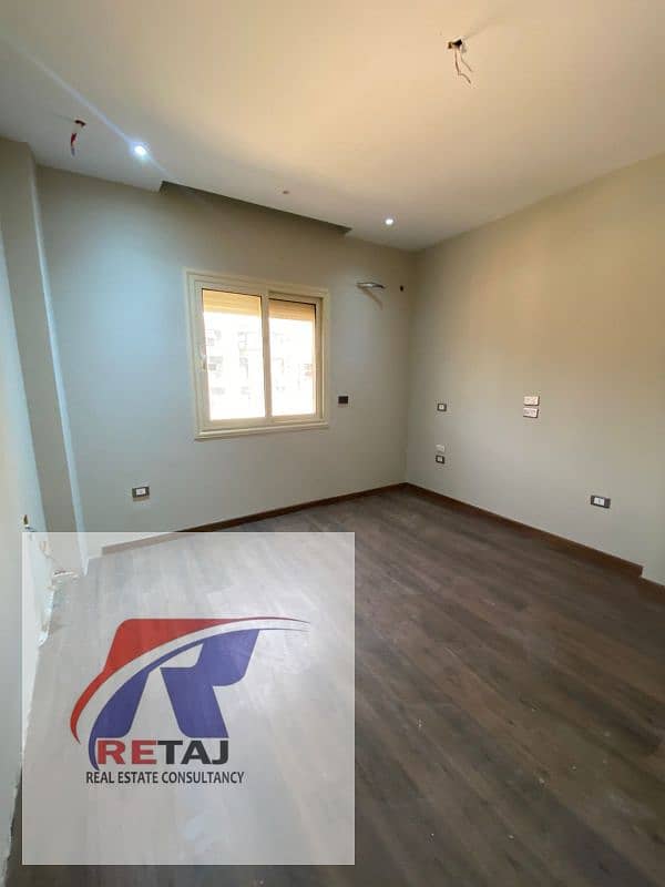 4 5020d5e9-86bc-4549-ade7-4d8cd10736c6. jpg