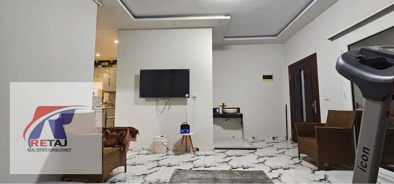 8 d1686d6f-a74c-4ab0-acca-b9d0d63f16da. jpg