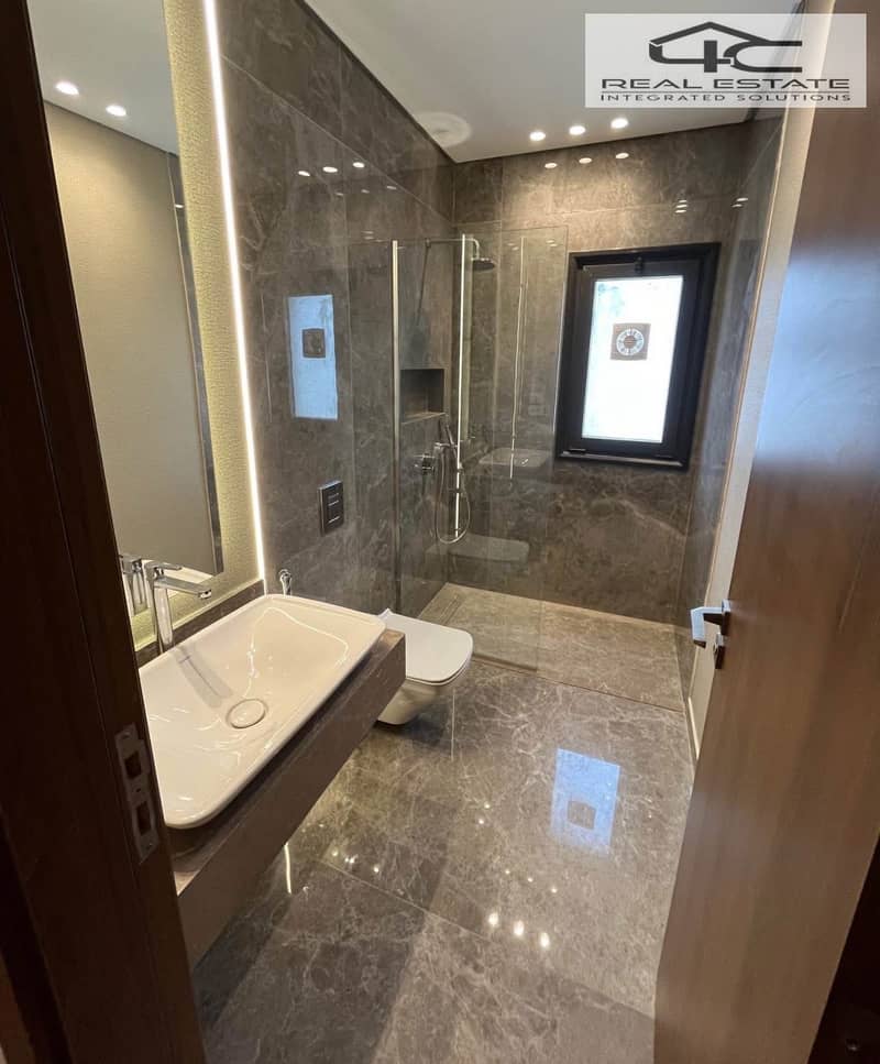 8 WhatsApp Image 2025-11-15 at 4.29. 47 AM (1). jpeg