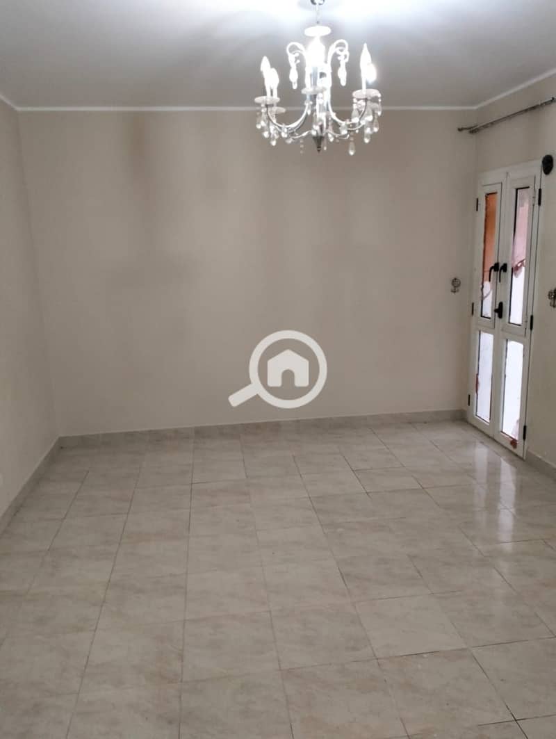 10 2783b21e-04a6-42ff-970f-413f3ca64024. jpg