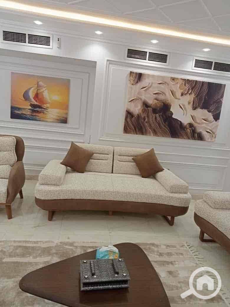 6 ccb34714-1898-4d52-87d7-eb15ad42ab31. jpg