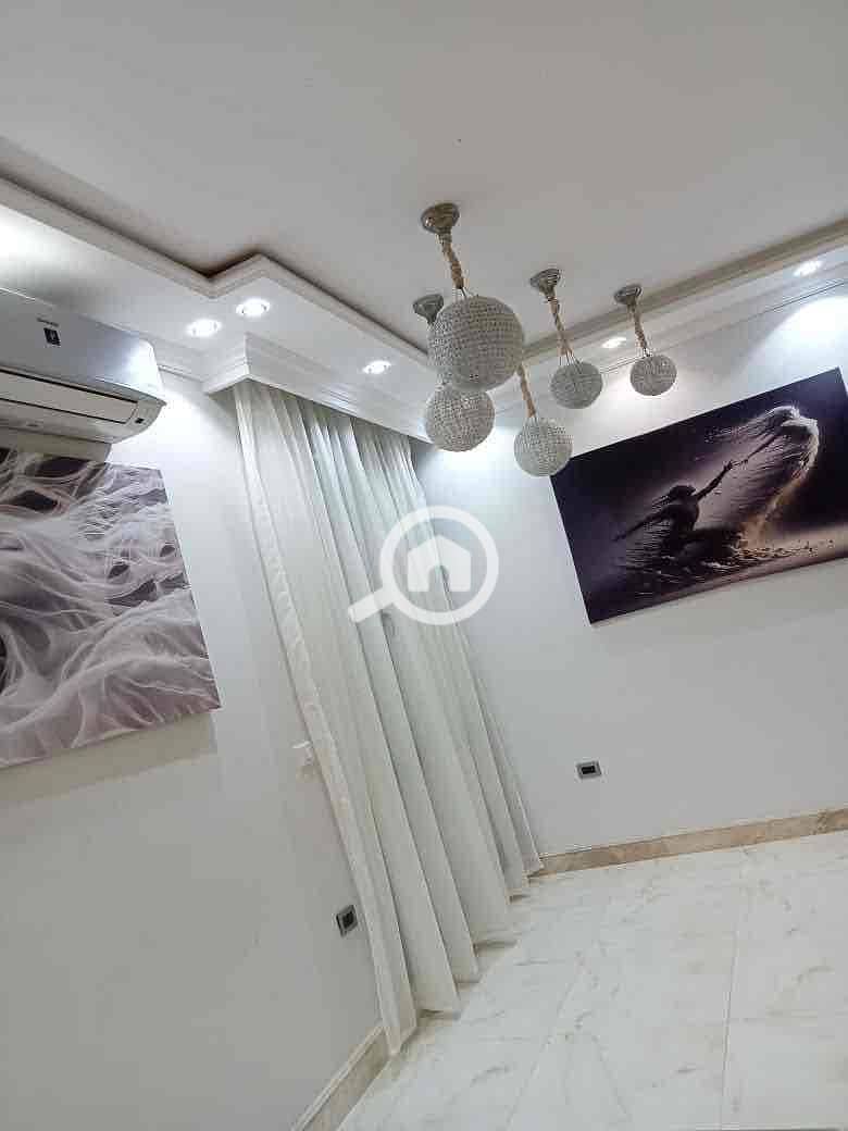 24 569dccba-be1a-4133-83c6-36428d7746df. jpg