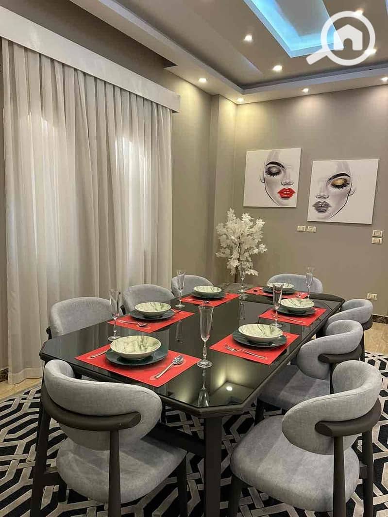 6 b117395c-44b7-44a4-aa16-404bc75ca92a. jpg