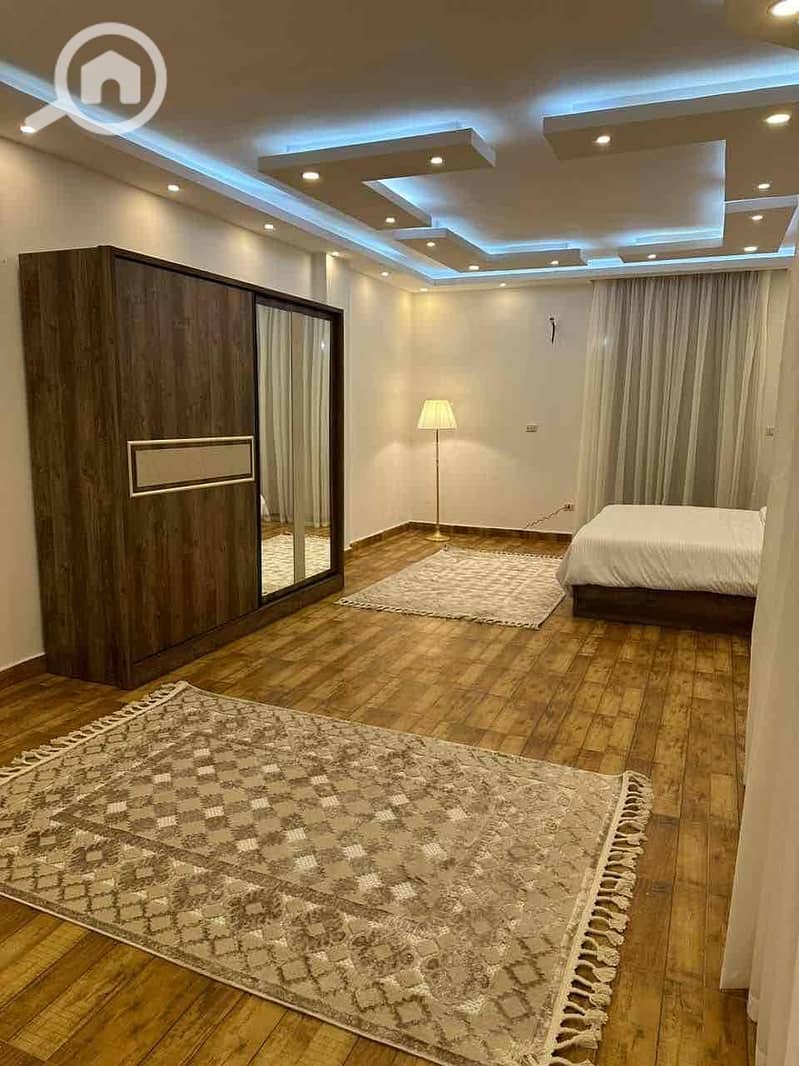 27 24fdde60-cd66-40a9-9bd8-53c34aafd466. jpg