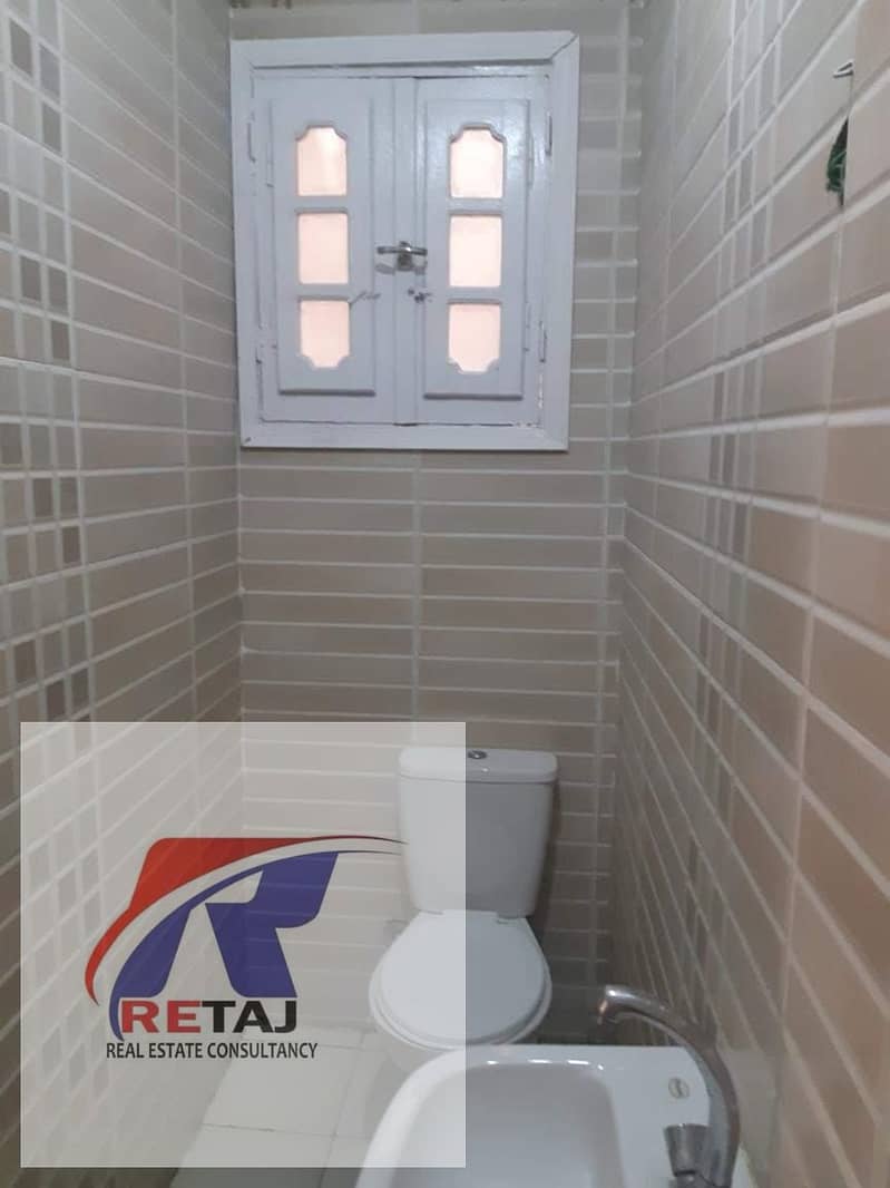 8 72b81d9f-41aa-4e62-acc3-76e492b2af51. jpg