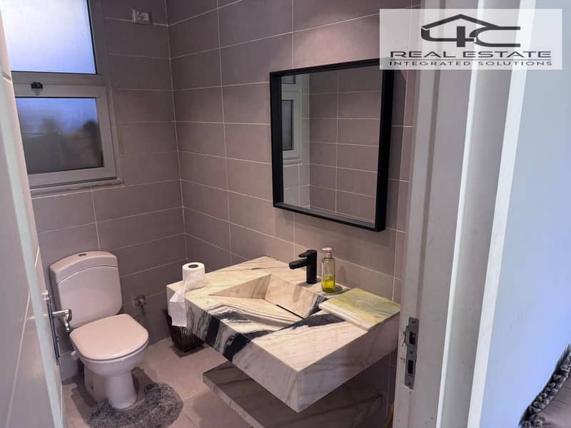 4 WhatsApp Image 2025-11-12 at 12.31. 38 PM. jpeg