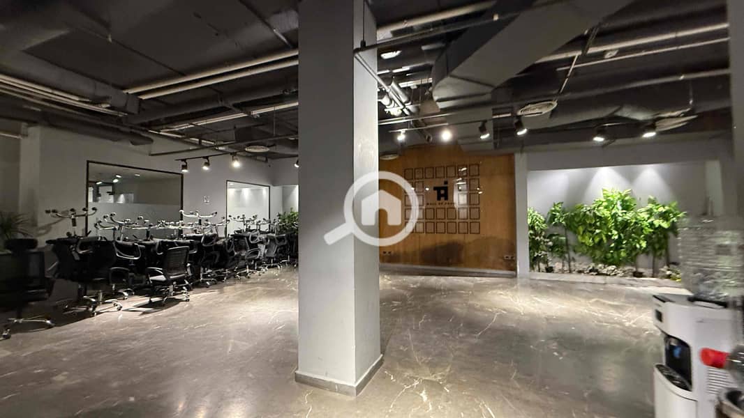 2 1debc1db-d7ea-43b8-86ab-4259faa617e7. jpg