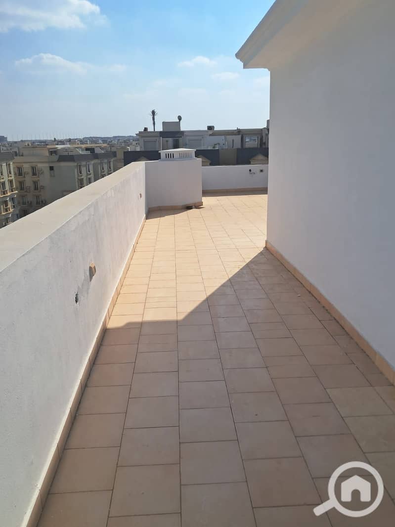 4 WhatsApp Image 2025-11-15 at 4.27. 14 PM. jpeg