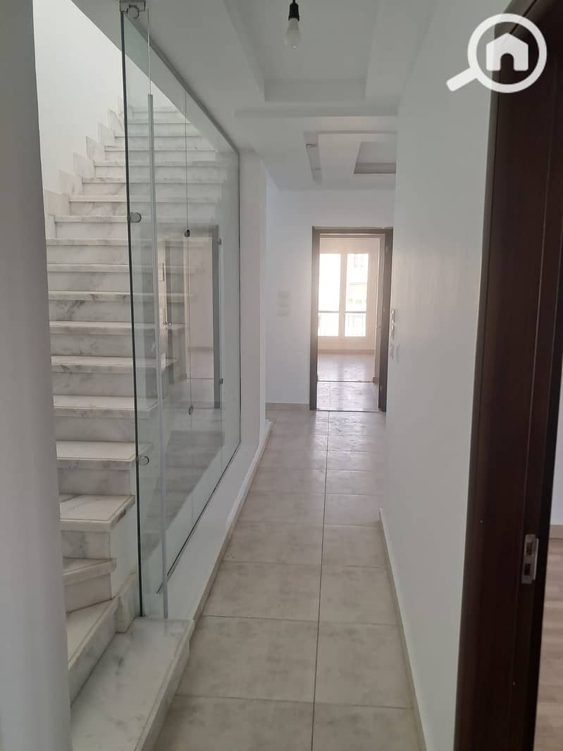 11 WhatsApp Image 2025-11-15 at 4.27. 12 PM (2). jpeg