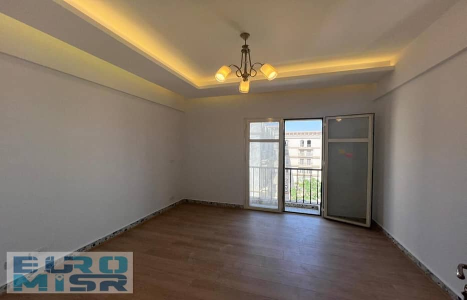 8 WhatsApp Image 2025-08-28 at 19.28. 43 (2). jpeg