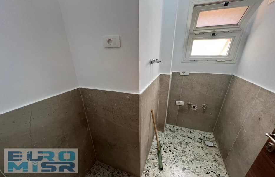 10 WhatsApp Image 2025-08-28 at 19.28. 42 (2). jpeg