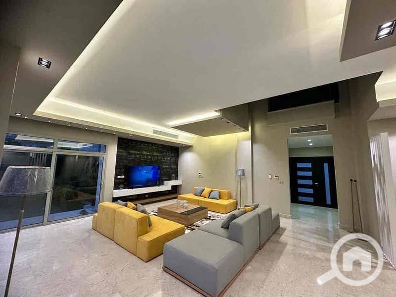 4 66112e65-c4bc-4337-8eae-eb93f915e663. jpg