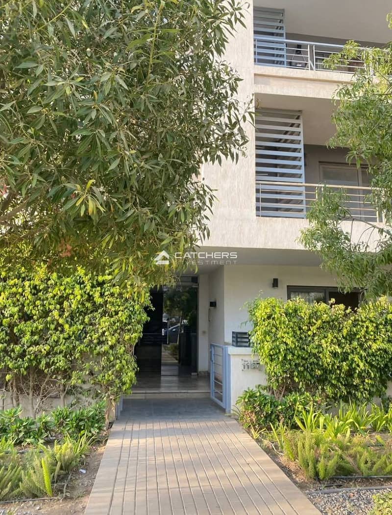 8 580991617_2597090447313605_3397421579379448583_n. jpg